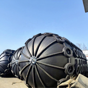 Defensas Neumáticas Flotantes de Alto Rendimiento Yokohama para Operaciones de <span class=keywords><strong>Barco</strong></span> a <span class=keywords><strong>Barco</strong></span> - Product Image 1