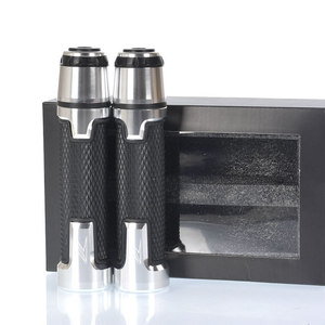 Convient aux poignées de moto Kawasaki Z650, Z300, Z400, <span class=keywords><strong>Z800</strong></span>, <span class=keywords><strong>Z1000</strong></span>, <span class=keywords><strong>Z900</strong></span>-Housses de poignées en caoutchouc - Product Image 3
