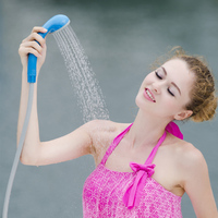 Pompe à eau portable exclusive alimentée par batterie IPX8 PVC 4L/min pour douche de voyage, camping, caravane, urgence
