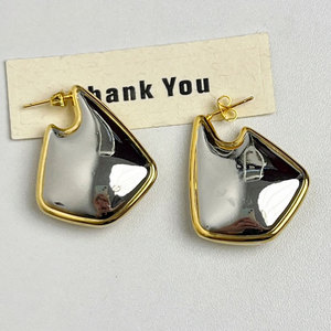 2025 New Arrival Fashion Jewelry Punk Gold and <strong>Silver</strong> Dual Color Geometric Triangle Smooth Earrings <strong>Chunky</strong> Minimal Earrings <strong>Hoop</strong> - Product Image 2