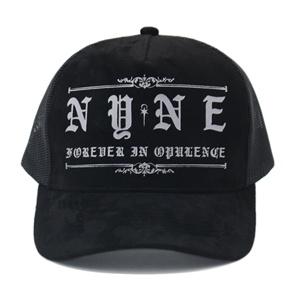 Casquette de camionneur en daim noir avec logo imprimé personnalisé sur le devant, broderie de logo, étiquette personnalisée - Product Image 1