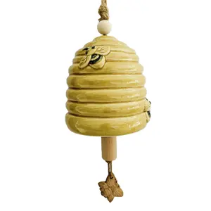 Gres creativo amarillo panal Linda abeja con cuentas de madera campanas de viento campanas; carillón de viento de jardín de animales de cerámica para regalo
