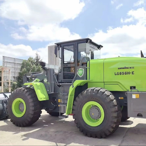 รถตักอเนกประสงค์ CDM856HE CDM856TE ขนาดบุ้งกี๋ 3.2 ลูกบาศก์เมตร พร้อมบุ้งกี๋สำหรับถ่านหินแบบติดตั้งได้ และระบบ Quick Hitch - Product Image 1