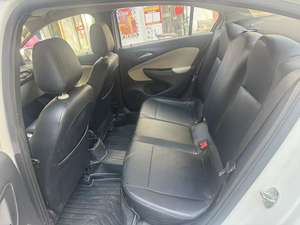 Sedan Elétrico Usado Hongqi E-QM5 2023 com Bateria de Fosfato de Ferro de Lítio, 4 Portas, 5 Lugares, Direção à Esquerda, Automático, Pneus R18 Escuros - Product Image 4