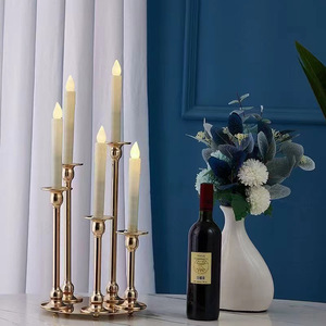 Candelabro <span class=keywords><strong>de</strong></span> Hierro Forjado <span class=keywords><strong>de</strong></span> Cinco Brazos, Estilo Europeo, <span class=keywords><strong>para</strong></span> Decoración Romántica <span class=keywords><strong>de</strong></span> Bodas y Cenas a la Luz <span class=keywords><strong>de</strong></span> las Velas - Product Image 1