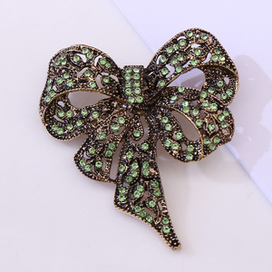 SLBRIDAL Legering Strass Kristallen Vlinderdas Dames Broche Spelden Meisjes Broches Kleding Sjaal Pak Trui Spelden Sieraden Accessoires - Product Image 6