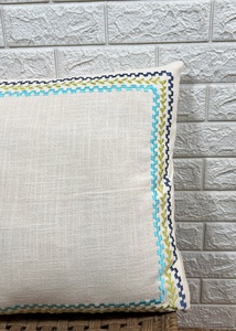 Funda de cojín decorativa hecha a mano con bordado bohemio azul y amarillo, borde cuadrado, decoración para el hogar y sofá - Product Image 3