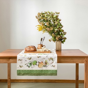 High Quality Green Ivy Printing Linen Table Runners Linen Cotton Blend Luxury Flax for Wedding Custom Pattern Wholesale - Product Image 5