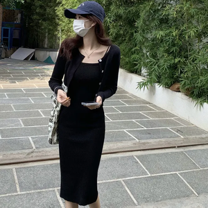 Autumn Sexy Slim-Fit Dress Set Kurze Strickjacke und gestreiftes sexy <span class=keywords><strong>Slip</strong></span> Dress <span class=keywords><strong>Knit</strong></span> Zweiteiliges Set für Frauen - Product Image 5