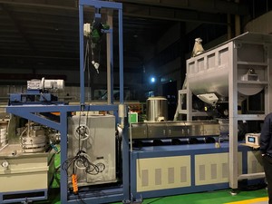 Machine d'extrusion de fil de fibre de maille de monofilament de PE PET de type <span class=keywords><strong>enrouleur</strong></span> de faisceau pour la ligne de production de filet d'ombrage de <span class=keywords><strong>moustiquaire</strong></span> - Product Image 3