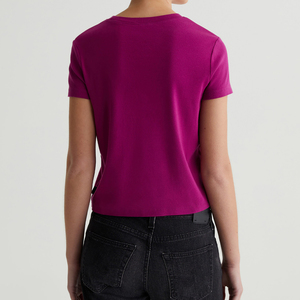 T-shirt a girocollo corta personalizzata da <span class=keywords><strong>donna</strong></span> anni '90 Vintage <span class=keywords><strong>fucsia</strong></span> rosa eco-friendly tessuto a coste in maglia a forma di OEM/ODM servizio di stampa - Product Image 2