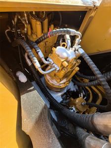 Excavatrice SANY SY215C d'occasion, équipement de construction moyen, marque chinoise, 90% neuve, SANY 215 235C 245 à vendre - Product Image 3