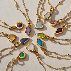 Collier en acier plaqué or avec pendentif goutte d'eau et 12 pierres de naissance pour femmes et hommes, idéal comme cadeau de fête - Product Image 2