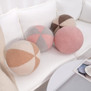 Oreiller en peluche nordique pour princesse, super doux, en coton PP, couverture confortable, accessoire créatif pour studio photo, coussin de canapé, chambre d'enfant - Product Image 1