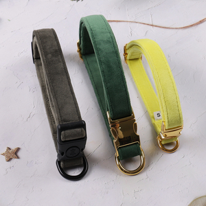 <span class=keywords><strong>Collar</strong></span> de Perro de Felpa Suave de Terciopelo con Hebilla Dorada, <span class=keywords><strong>Collar</strong></span> Personalizado de Diseño con Color Personalizado para Perros Pequeños - Product Image 1