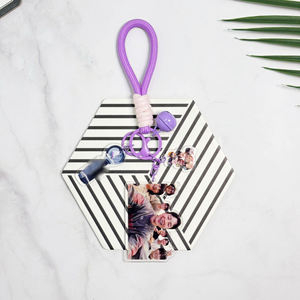 Llavero de acrílico con foto digital de ídolos KPOP JIMIN TAEHYUNG <span class=keywords><strong>JIN</strong></span>, colgante de cuerda con campana colorida, JUNGKOOK SUGA J-HOPE RM, para fans de la moda - Product Image 3