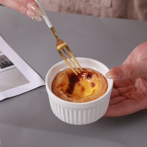 Cuencos de cerámica acanalados blancos modernos Diseño apilable de estilo nórdico para servir aperitivos de pasta de ensalada - Product Image 4