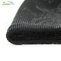 Bonnet unisexe en tricot acrylique doux avec motif de lettres de dessin animé brodé, style décontracté, idéal pour la plage