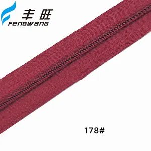 Guangzhou Usine No.3 5 7 8 10 Nylon Zipper Longue Chaîne 3 # - 10 # Nylon Zipper Rolls Fabrication