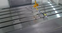 Centro de Mecanizado CNC Vertical de Doble Husillo TDV1170S con Interfaz BT40 y Control Syntec para Fresado de Metal de Alta Precisión