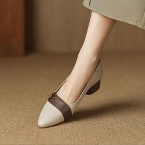 Zapatos individuales puntiagudos marrones Vintage para mujer Cucharón de boca plana y poco profunda-Pisos franceses con zapatos de palabra - Product Image 5