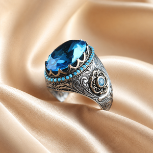 Anello Vintage con Gemma Verde per Uomo, Stile Artigianale Europeo e Americano, Gioiello di Moda - Product Image 4