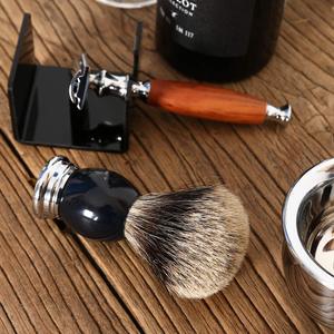 Brosse de rasage de barbe à poils personnalisés pour hommes en bois naturel et écologique de haute qualité - Product Image 6