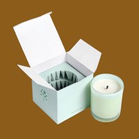 Kemasan Mewah Ramah Lingkungan |   Folder Kertas Kraft Daur Ulang Kustom dengan Laminasi Mengkilap dan Lapisan Spons untuk Lilin, Hadiah, dan Rumah