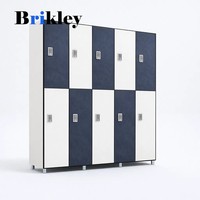 Casier de gym Brikley en HPL de 12 mm d'épaisseur, type Z, avec serrure à code et serrure RFID