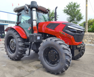 Tractores Compactos Chinos de 210HP, 220HP, 240HP, 140HP, 150HP, 160HP, 180HP, Tractor 4x4 Económico - Product Image 3