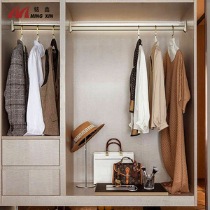 Soporte de Techo para Barra de Armario Ming Xin, de Hierro, Moderno, Simple, Color Negro Mate Champán, No Desmontable - Product Image 1