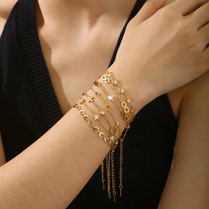 ชุดกำไลข้อมือผู้หญิงทันสมัย ดีไซน์ดอกไม้เรขาคณิต ประดับเพชรซิคอน ชุบทอง 18K บนสแตนเลสสตีล 304 ด้วยเทคนิคการชุบสูญญากาศ - Product Image 4