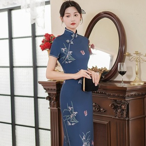 Nuevo Vestido Largo <span class=keywords><strong>Cheongsam</strong></span> <span class=keywords><strong>de</strong></span> Satén para Mujer, Primavera/Verano, Estilo Retro, Ajustado, Elegante, para Fiesta, Actuación, Tradicional Chino - Product Image 2