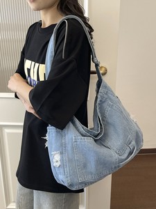 Sac fourre-tout en jean bleu uni vintage avec fermeture à bouton pour les filles coréennes et les étudiantes - Utilisation quotidienne et voyage - Product Image 5