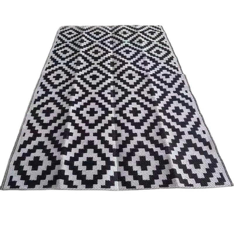 Tikar teras RV kualitas tinggi bahan PP karpet bantalan karpet plastik luar ruangan atau dalam ruangan