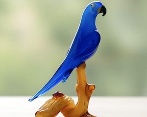 Figurine de perroquet en cristal de verre bleu sur perchoir en bois par Tiny Glass World - Décoration de bureau moderne pour Diwali et les occasions de mariage - Product Image 2