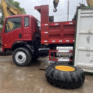 Camión Ligero CNHTC de Segunda Mano con Luz Roja, Vista Frontal, Vehículo Comercial con Motor de 6000 KG, Informes Disponibles - Product Image 3
