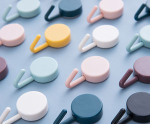 Juego de 10 piezas de ganchos de baño de viento escandinavos creativos, sin clavos, pasta sin costuras, ropa de plástico, ganchos adhesivos mágicos - Product Image 2