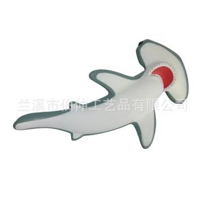 Balle anti-stress en forme de requin, jouet anti-stress 17x8x5,5 cm, jouet sensoriel unisexe pour enfants de 5 à 7 ans - Product Image 1