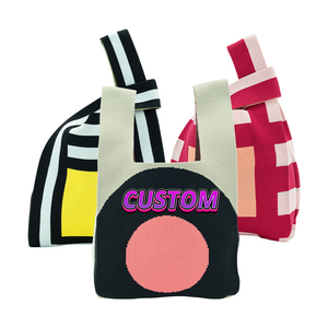 Bande Mini sac à main enfants fourre-tout sacs à main Logo personnalisé Mini sacs à main <span class=keywords><strong>Crochet</strong></span> laine mode poignet fourre-tout gilet forme sac à provisions <span class=keywords><strong>pour</strong></span> les femmes - Product Image 2