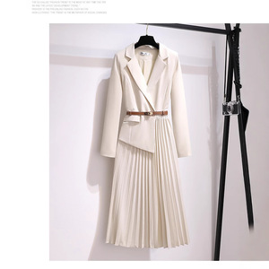 Blazer de Mujer para Otoño/Invierno, Nuevo Modelo con Panel Definidor de Cintura y Falda Plisada, Vestidos Sehe Fashion - Product Image 6