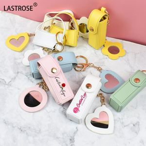 พวงกุญแจหนัง PU คุณภาพสูง พร้อมช่องใส่ลิปบาล์ม ขายส่ง กล่องใส่ลิปสติกแบบพกพา พวงกุญแจใส่ลิปกลอส - Product Image 6