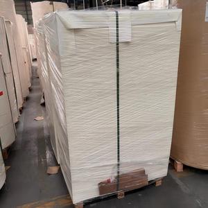 Feuille de papier cartonné 170-320 GSM en pâte vierge enduite de PE pour le traitement par découpe de ventilateurs de gobelets en papier - Product Image 2