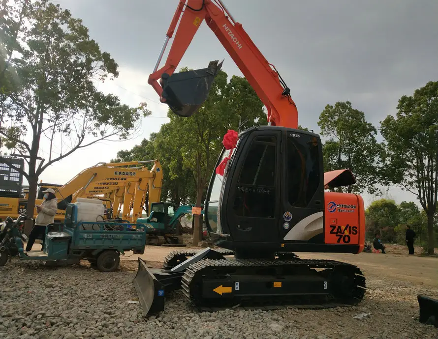 Gebraucht Mini-ZX70-Bagger 7 Tonnen Minibagger Japans reiner Import für Herstellungsanlagen und Farmen 1 Jahr Garantie"