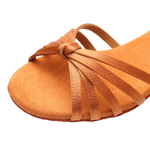 Botas de Baile de Salón Latinos y Salsa para Niñas Modernas, Tacón de 4.5cm, Parte Superior de Satén, Suela de Cuero Vacuno, Zapatos de Entrenamiento - Product Image 2