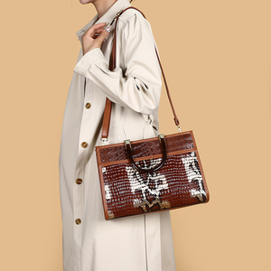 Nouveau Sac à Main <span class=keywords><strong>Femme</strong></span> en Cuir Façon Croco, Grand Sac Fourre-Tout à Bandoulière pour <span class=keywords><strong>Femme</strong></span>, Idéal pour le Quotidien - Product Image 5
