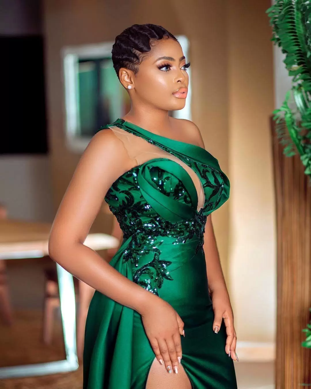 2023 Hunter Green One Shoulder Bridesmaid Dresses - Elegant & Customizable