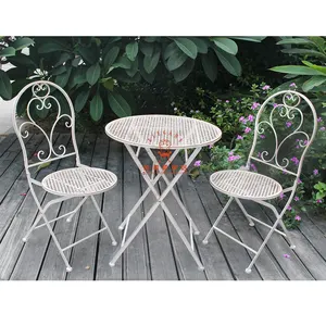 Açık gümrükleme mobilya antika Metal katlanabilir bahçe sandalyesi ve masa 3 parça Bistro seti