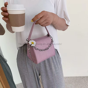 Popular New Mini Fashion Women's Stone Patterned Chain Crossbody Bag Small <b>Square</b> Bag Small Handbag Design for Ladies - Product Image 6