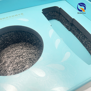 Scatola Regalo Personalizzata con Doppia Apertura e Chiusura Magnetica in Lamina d'Oro con Inserto in Schiuma EVA - Product Image 5